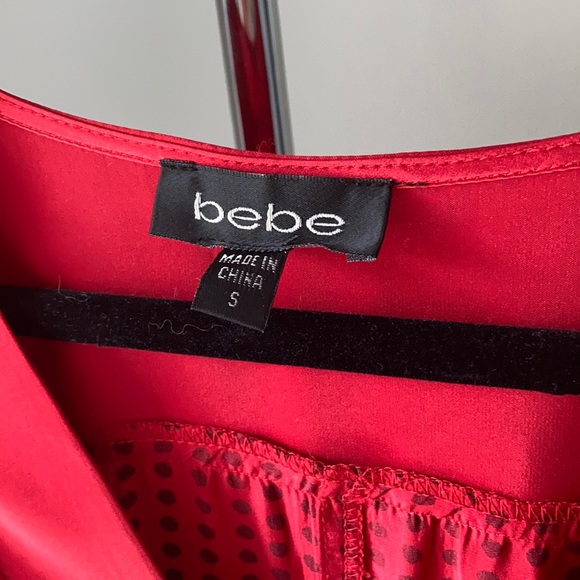 Silk red and Black Shift dress. - Picture 2 of 8